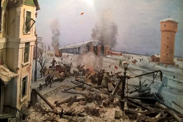 На фото бой в районе депо в ходе обороны г. Бендеры в январе-феврале 1918 г. Диорама Музея революционной, боевой и трудовой славы железнодорожников.