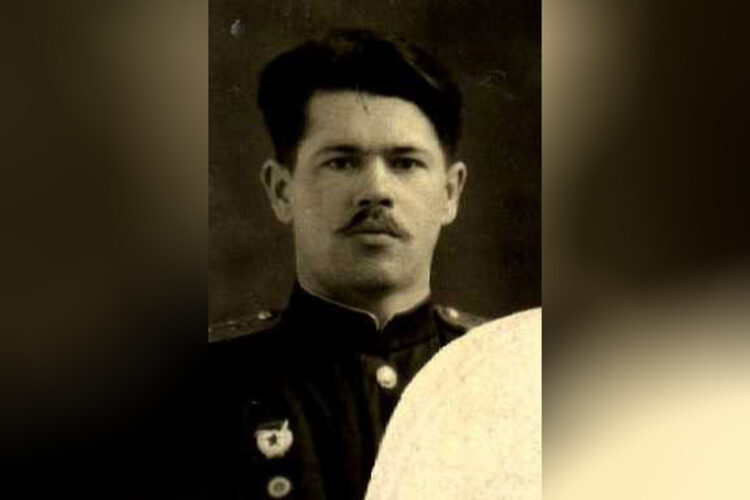 На фото: Лемар Корзилов
